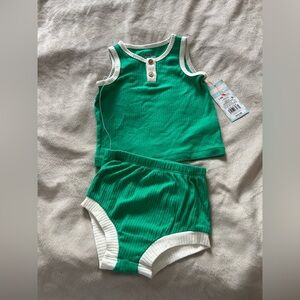 Cat and jack matching green ribbed two piece outfit
